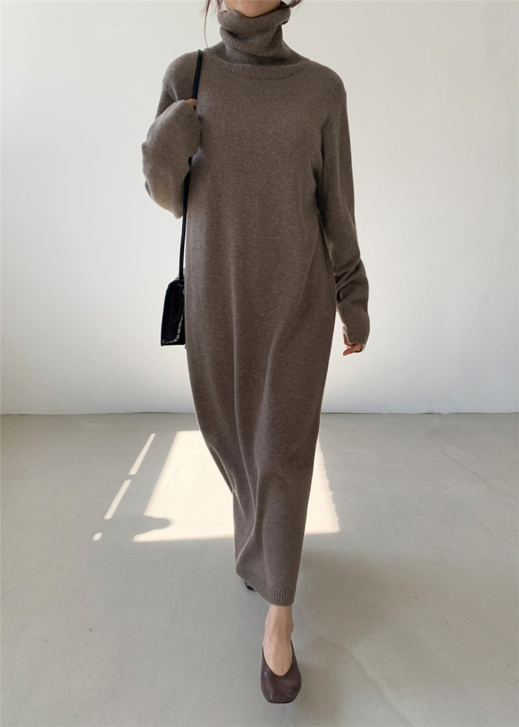 Easy-Fitting Turtleneck Sweater Dress